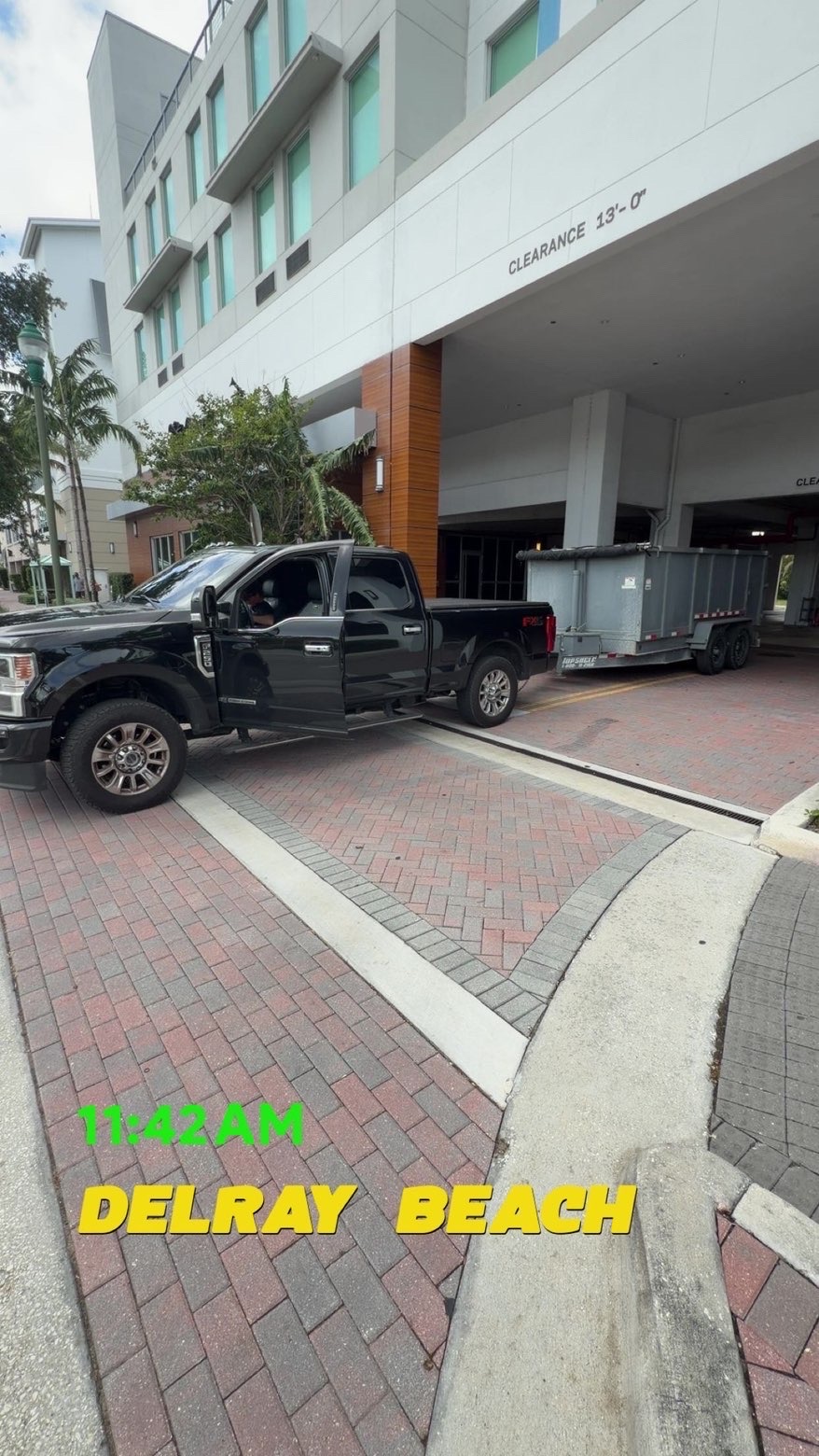 HMW Dumping truck and trailer hauling junk